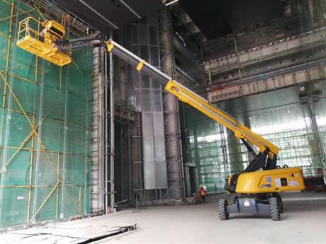 洛陽工廠升降機(jī)施工案例